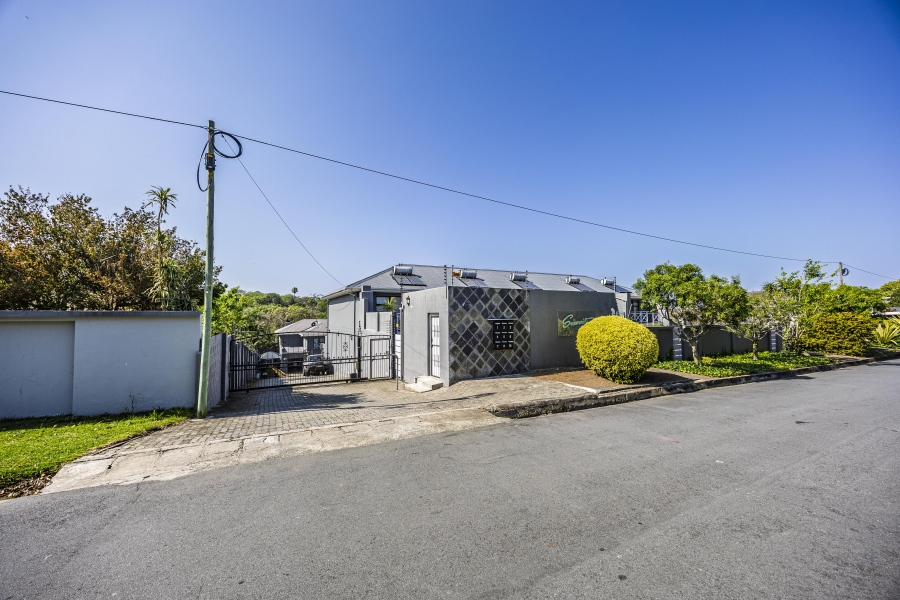 3 Bedroom Property for Sale in Beacon Bay Eastern Cape
